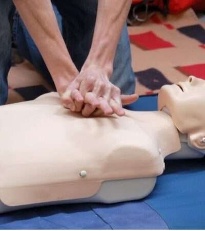 Adult Manikin